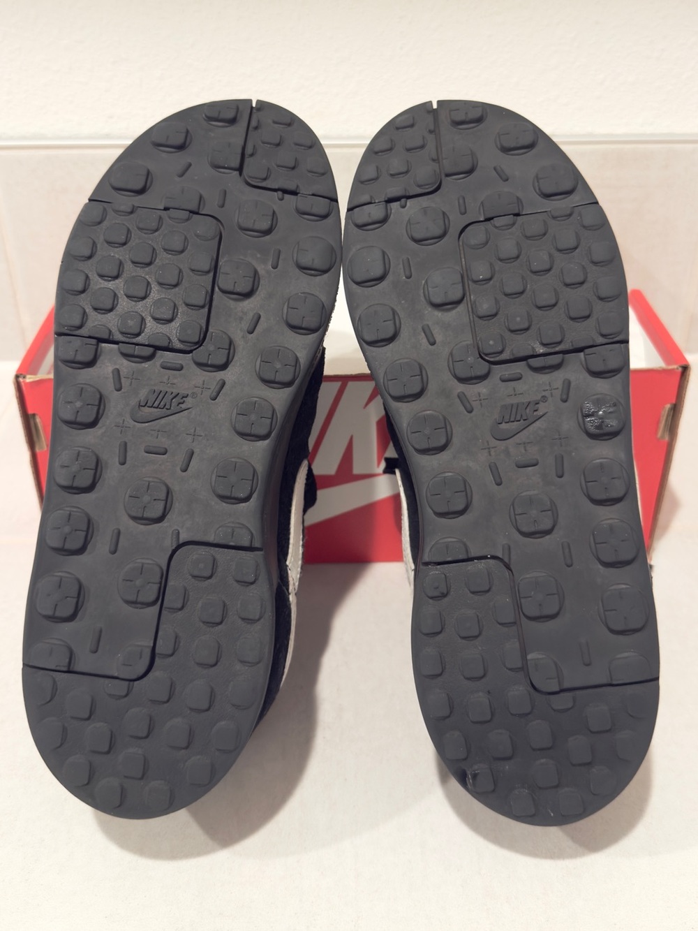 🖤 Nike C1TY Street Low Top Suede Sneaker Shoes (Youth/Men’s 7 or Women’s 8.5) - Picture 8 of 12
